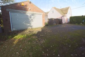 COLCHESTER ROAD- click for photo gallery